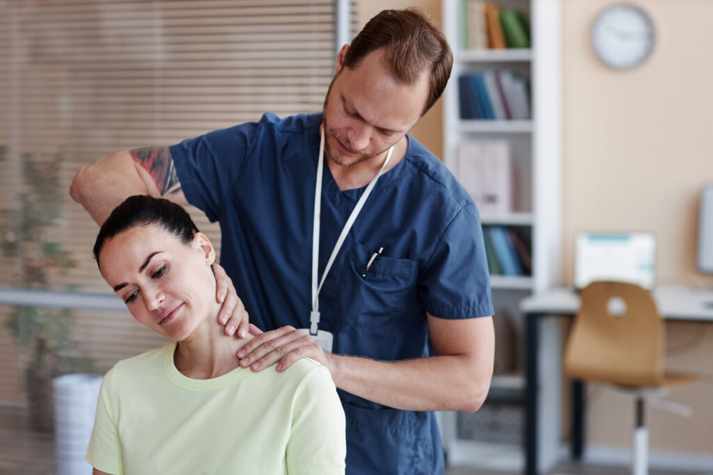 stiff neck relief in Knoxville, upper cervical care in Knoxville, Knoxville chiropractors, chiropractor for neck pain in Knoxville, stiff neck in the morning