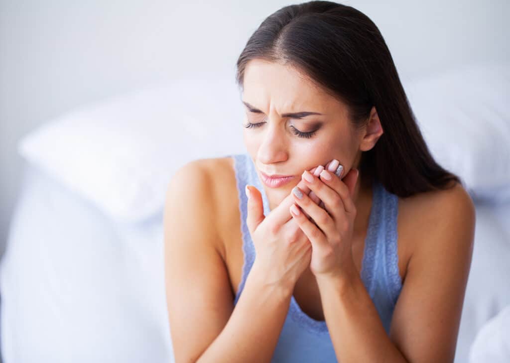 chiropractor for TMJ in Knoxville, TMJ chiropractor in Knoxville, jaw pain relief in Knoxville, TMJ and neck connection